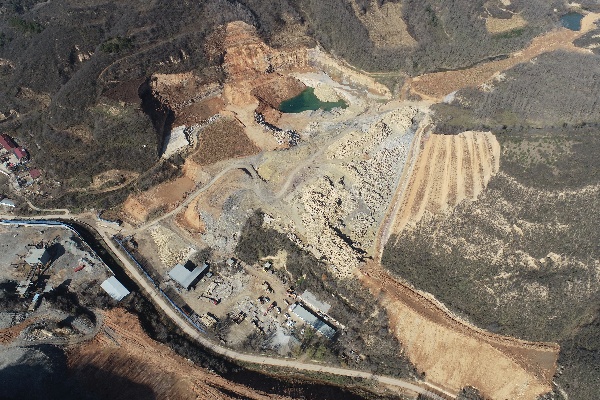 富县矿山超层越界核查项目野外工作圆满收官 报告编制工作全面启动(3).jpg