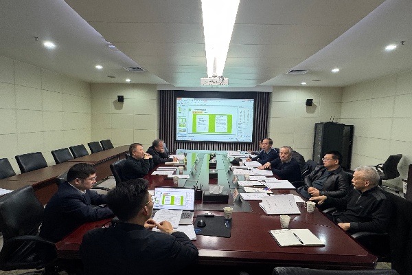 a250f9aa473e86ee81f3ce1301693a4d (1).jpg