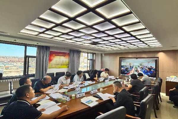 9月10日，由研究院公司编制的《中国神华股份有限公司哈拉沟煤矿绿色矿山提升计划》顺利通过神木市自然资源局组织的专家评审。（姜钰泉）.jpg